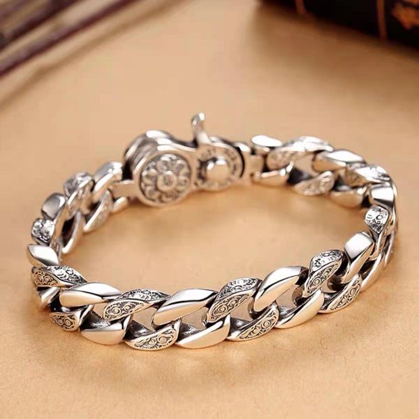 bangle s925 silver handmade sixcharacter mantra wide version overbearing personality atmospheric bracelet men luxurious retro jewelry 230801, Black
bangle s925 silver handmade sixcharacter mantra wide version overbearing personality atmospheric bracelet men luxurious retro jewelry 230801, Black