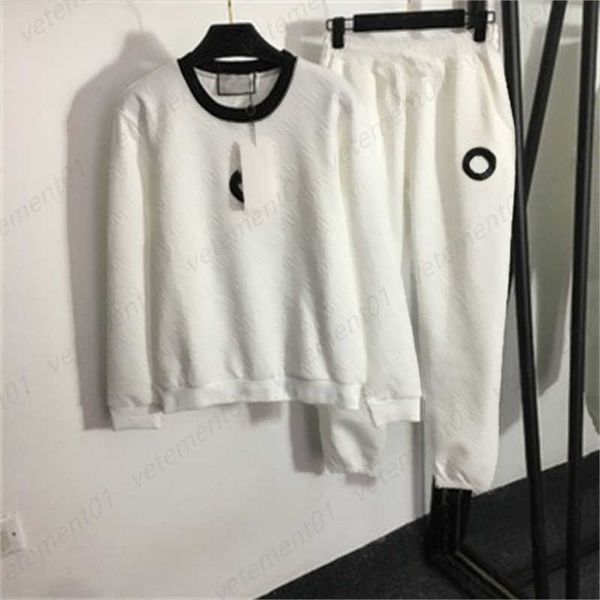 designer pullover hoodies with sport pant lady tracksuit old flower jacquard letter round neck long sleeve sweatshirt elastic waist sweat pa, Gray
designer pullover hoodies with sport pant lady tracksuit old flower jacquard letter round neck long sleeve sweatshirt elastic waist sweat pa, Gray