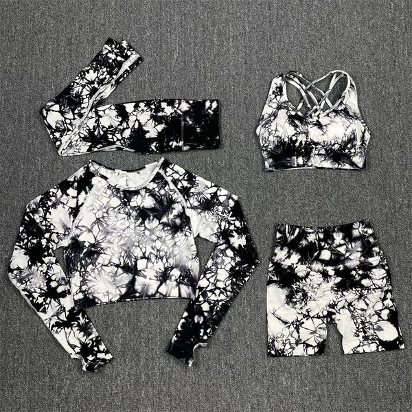 yoga outfit print stretchy leggin casual sprotswear slim tracksuit jogger sportswear fitness suit tie dye female clothing set 230801
yoga outfit print stretchy leggin casual sprotswear slim tracksuit jogger sportswear fitness suit tie dye female clothing set 230801