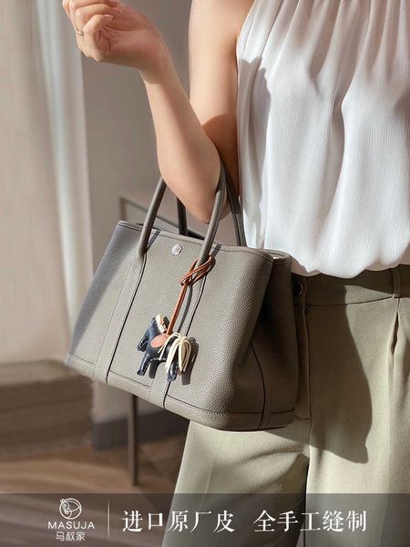 wholesale original party garden home tote bags online shop ma shuquan handmade party full leather bag 30country pitot handheld h women'
wholesale original party garden home tote bags online shop ma shuquan handmade party full leather bag 30country pitot handheld h women'