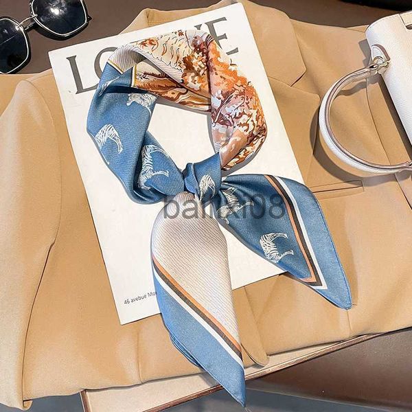 scarves 70*70 cm lady silk scarf new designer irregular rendering style headscarf women fashion square pareo wrap luxury foulard j230801, Blue;gray
scarves 70*70 cm lady silk scarf new designer irregular rendering style headscarf women fashion square pareo wrap luxury foulard j230801, Blue;gray