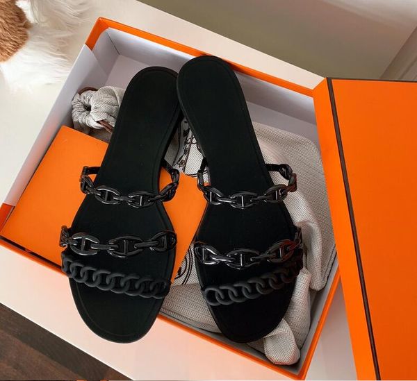 designer flat sandals h pig nose slippers ins chain slippers chip jelly shoes blude black green nude summer size 35-41
designer flat sandals h pig nose slippers ins chain slippers chip jelly shoes blude black green nude summer size 35-41