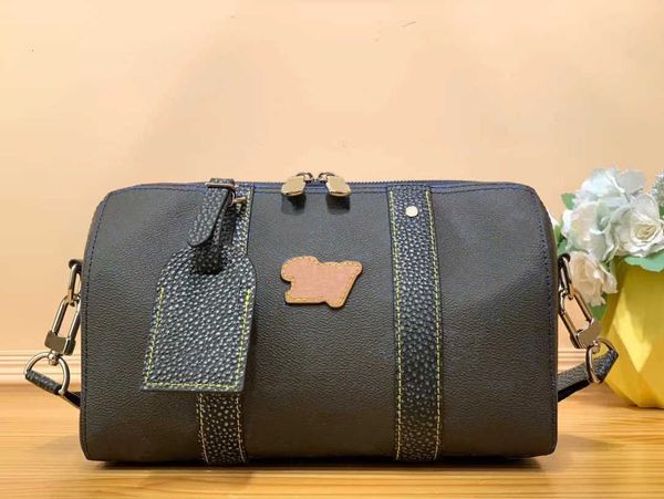 luxury brand cross body city keepall shoulder bag men genuine leather handbag handbags man keepal crossbody bags m46339 blue color messenger
luxury brand cross body city keepall shoulder bag men genuine leather handbag handbags man keepal crossbody bags m46339 blue color messenger