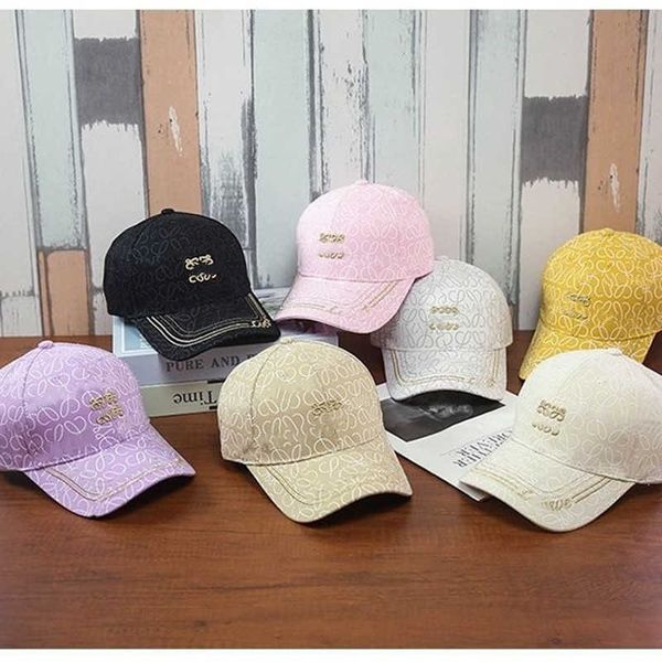 spring new baseball cap women's korean version letter embroidered duck tongue hat lowe sun visor men's ins purple, Black;white
spring new baseball cap women's korean version letter embroidered duck tongue hat lowe sun visor men's ins purple, Black;white