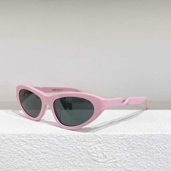 2023 new luxury designer b stars are popular online with the same style of personalized pilot men's versatile fashion sunglasses bb0207, White;black
2023 new luxury designer b stars are popular online with the same style of personalized pilot men's versatile fashion sunglasses bb0207, White;black