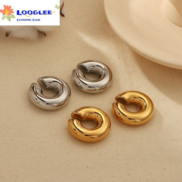 european and american c-shaped ear bone clip, high-end sense earrings, pierced ear plated 18k real gold fashion commuter model, Golden;silver
european and american c-shaped ear bone clip, high-end sense earrings, pierced ear plated 18k real gold fashion commuter model, Golden;silver