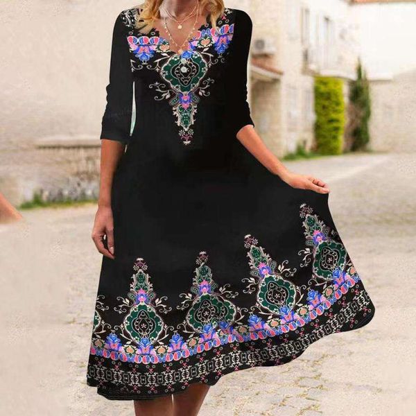 womens dress with wavy v neck and positioning printed buttons long sleeved spring autumn, Black;gray
womens dress with wavy v neck and positioning printed buttons long sleeved spring autumn, Black;gray