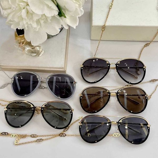 2023 luxury designer new large frame pilot frog mirror female 4712 internet celebrity with the same chain anti uv sunglasses trend, White;black
2023 luxury designer new large frame pilot frog mirror female 4712 internet celebrity with the same chain anti uv sunglasses trend, White;black