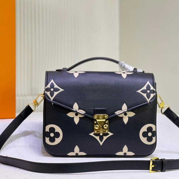 luxurys metis designers bag embossing flower pochette women handbag messenger bags genuine leather elegant womens shoulder crossbody bag 4co
luxurys metis designers bag embossing flower pochette women handbag messenger bags genuine leather elegant womens shoulder crossbody bag 4co