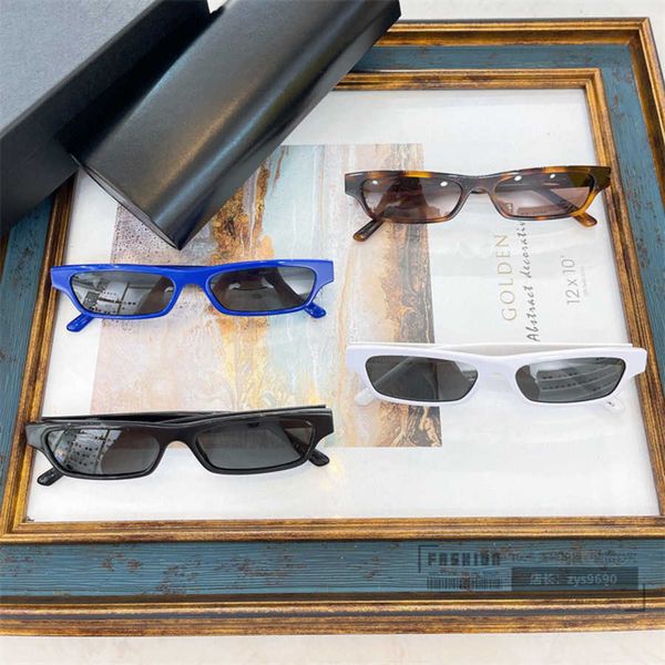2023 new luxury designer cat's eye frame fashionable and personalized board internet celebrity same sunglasses bb0075, White;black
2023 new luxury designer cat's eye frame fashionable and personalized board internet celebrity same sunglasses bb0075, White;black