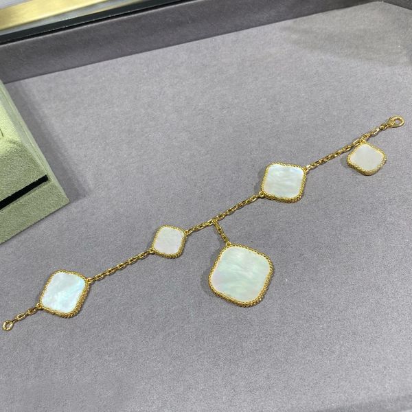 luxury premium white mother of pearl 5 flower clover bracelet designer charm bangle diamond 18k gold women wedding jewelry gifts wholesale, Black
luxury premium white mother of pearl 5 flower clover bracelet designer charm bangle diamond 18k gold women wedding jewelry gifts wholesale, Black