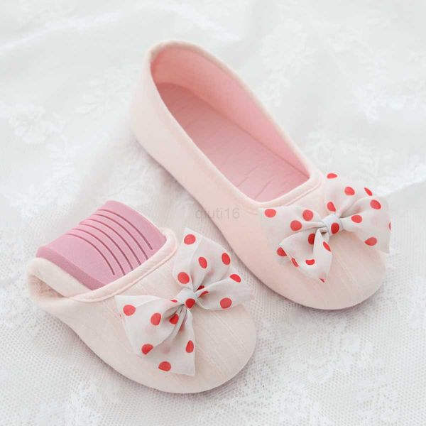 slippers new pink dot butterfly festival house indoor flats summer slipper slippers for girl women cute girl shoes at home, Black
slippers new pink dot butterfly festival house indoor flats summer slipper slippers for girl women cute girl shoes at home, Black