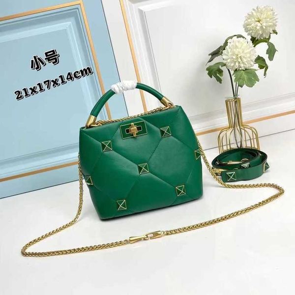 handbag women plaid bags diamond luxurys designer embroidery handheld shoulder crossbody women's chain e05g xm15
handbag women plaid bags diamond luxurys designer embroidery handheld shoulder crossbody women's chain e05g xm15