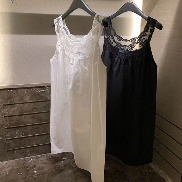 women's sleepwear designer dress pajama nightgown erotic satin comfy sleepdress side bandage hollow out lingerie lace low-cut thin qual
women's sleepwear designer dress pajama nightgown erotic satin comfy sleepdress side bandage hollow out lingerie lace low-cut thin qual