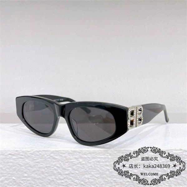 2023 new luxury designer b family style panel drilling cat's eye sunglasses stars fashion sunglasses bb0095, White;black
2023 new luxury designer b family style panel drilling cat's eye sunglasses stars fashion sunglasses bb0095, White;black