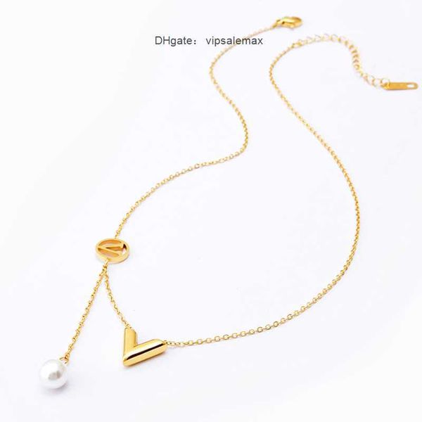 carlidana new fashion gold color stainless steel letter necklace for women luxury brand v long tassel pearl charm necklace gift, Silver
carlidana new fashion gold color stainless steel letter necklace for women luxury brand v long tassel pearl charm necklace gift, Silver