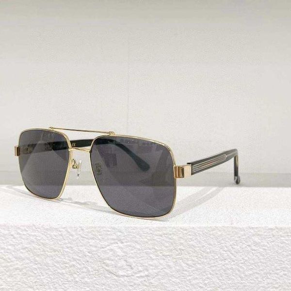 2023 new luxury designer home g's new tiktok blogger is the same high-end style personality sunglasses. men's fashion literature a, White;black
2023 new luxury designer home g's new tiktok blogger is the same high-end style personality sunglasses. men's fashion literature a, White;black