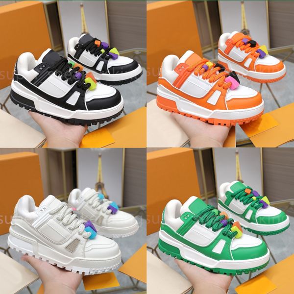 men women trainer sneakers designer shoes flat couple bread shoes black white shoelace letter beading calfskin sneaker size 35-46 with origi
men women trainer sneakers designer shoes flat couple bread shoes black white shoelace letter beading calfskin sneaker size 35-46 with origi