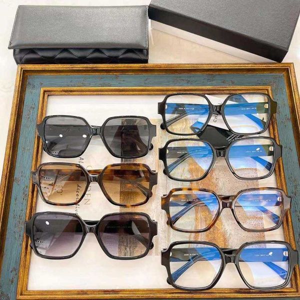 2023 new luxury designer new internet celebrity with the same fashionable box sunglasses women's versatile plain face artifact artistic, White;black
2023 new luxury designer new internet celebrity with the same fashionable box sunglasses women's versatile plain face artifact artistic, White;black