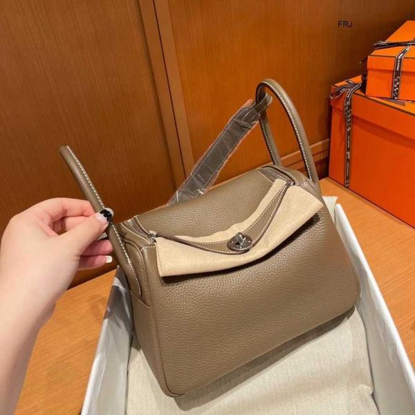 designer bags lindys bags original tc cowhide hand sewn bag large capacity leather hand single shoulder frj
designer bags lindys bags original tc cowhide hand sewn bag large capacity leather hand single shoulder frj