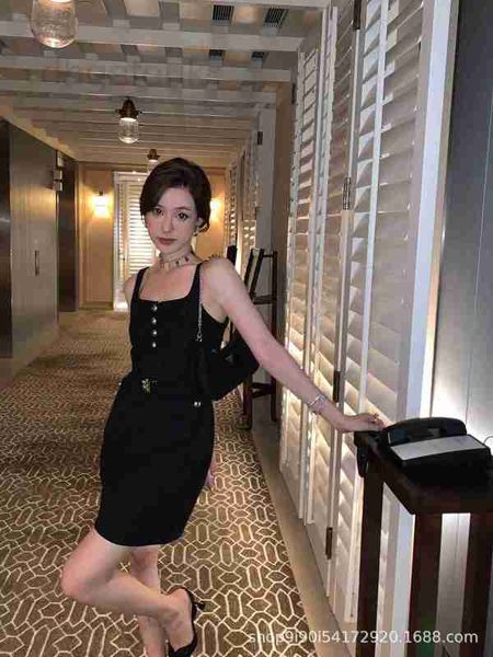 basic & casual dresses designer 23 summer new dress button letter belt decorative design slim little black dress ycnk, Black;gray
basic & casual dresses designer 23 summer new dress button letter belt decorative design slim little black dress ycnk, Black;gray