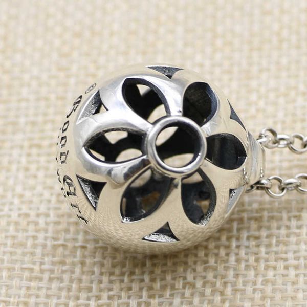 chrome heart s925 sterling silver hollow round bead pendant women's ethnic style classical jewelry necklace pendant sweater chain men&#
chrome heart s925 sterling silver hollow round bead pendant women's ethnic style classical jewelry necklace pendant sweater chain men&#