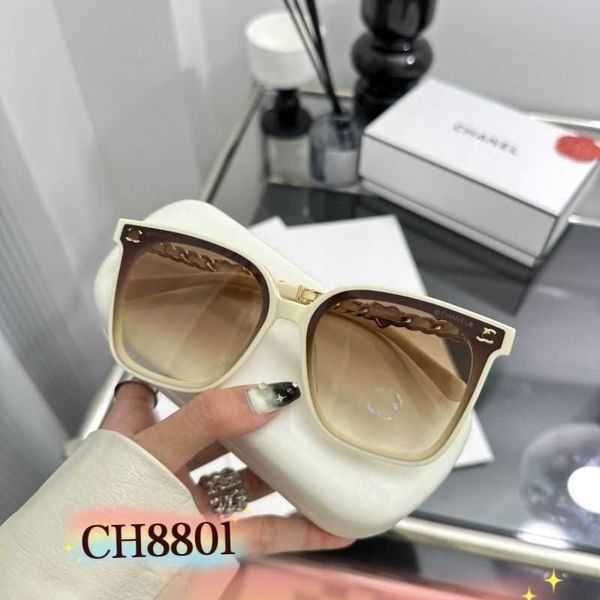 xiaoxiang new product 8801 advanced plate box love uv resistant sunglasses same style, White;black
xiaoxiang new product 8801 advanced plate box love uv resistant sunglasses same style, White;black