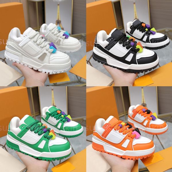 designer bread shoes men women trainer couple sneakers flat black white shoelace letter beading calfskin trainers size 35-46 with original b
designer bread shoes men women trainer couple sneakers flat black white shoelace letter beading calfskin trainers size 35-46 with original b