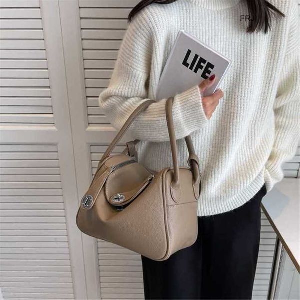 designer lindys bags new bag doctors large capacity underarm 2023 one shoulder handbag fashion versatile womens frj
designer lindys bags new bag doctors large capacity underarm 2023 one shoulder handbag fashion versatile womens frj