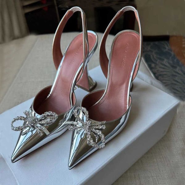 amina muaddi begum shoes crystal-embellished silver mirror face pumps slingbacks spool heels sandals for women luxurys designers dress shoe, Black
amina muaddi begum shoes crystal-embellished silver mirror face pumps slingbacks spool heels sandals for women luxurys designers dress shoe, Black