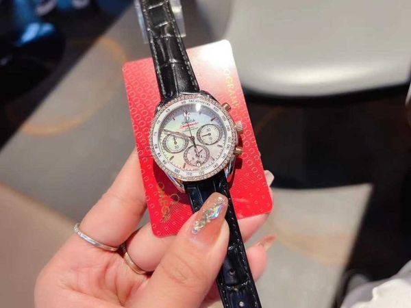 designer elegant women wrist watch speedmaster watches 8tpk quartz movement iced out diamond bezel leather strap prx uhr perfect gift with b, Slivery;golden
designer elegant women wrist watch speedmaster watches 8tpk quartz movement iced out diamond bezel leather strap prx uhr perfect gift with b, Slivery;golden
