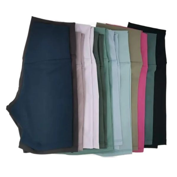 l-067 high rise yoga short pants nude sense sports shorts no t-line women slim fit elastic tight three points pants
l-067 high rise yoga short pants nude sense sports shorts no t-line women slim fit elastic tight three points pants