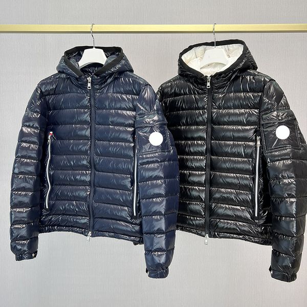 2023 luxury 23ss designer men down parkas embroidery badge lightweight slim fit hood puffer jacket thickened warm business motorcycle wear m, Black
2023 luxury 23ss designer men down parkas embroidery badge lightweight slim fit hood puffer jacket thickened warm business motorcycle wear m, Black