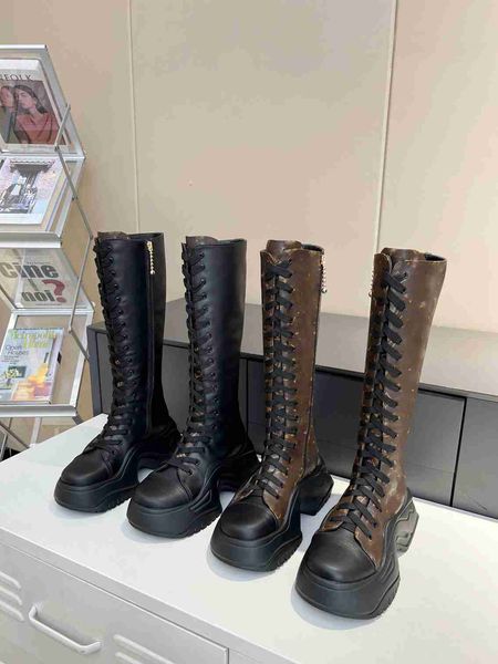 archlight 2 0 platform ankle boot 1abht9 fashion forward style combines an upper in grained calf leather with bouncy wave shaped outsole wom, Black
archlight 2 0 platform ankle boot 1abht9 fashion forward style combines an upper in grained calf leather with bouncy wave shaped outsole wom, Black