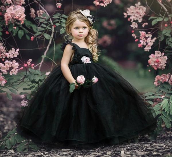 elegant black flower girls dresses gown with tulle handmade flower fluffy sleeveless first holy communion backless girls pageant d7430648, White;blue
elegant black flower girls dresses gown with tulle handmade flower fluffy sleeveless first holy communion backless girls pageant d7430648, White;blue