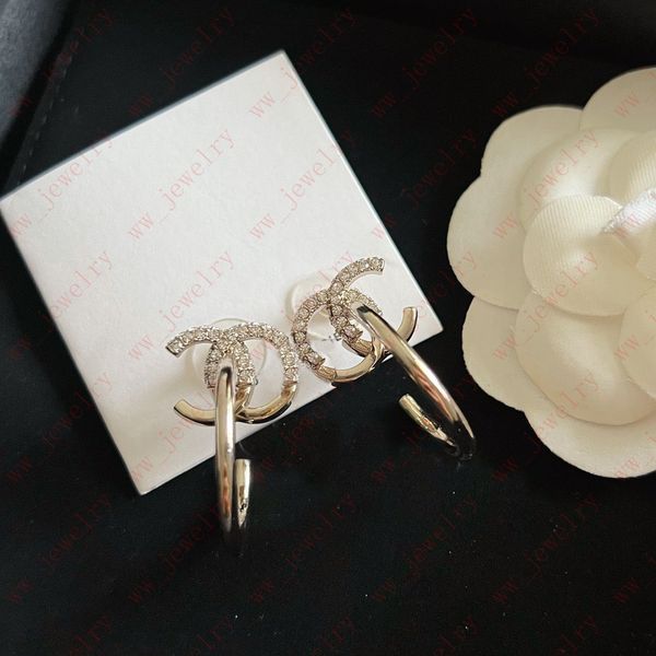jewelry designer fashion design ladies silver inlaid rhinestone alphabet earring hoop huggie, weddings, banquets, parties, gifts, Golden;silver
jewelry designer fashion design ladies silver inlaid rhinestone alphabet earring hoop huggie, weddings, banquets, parties, gifts, Golden;silver