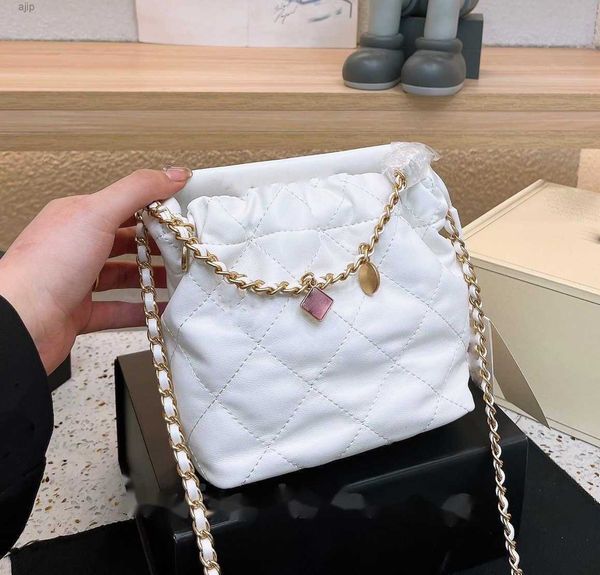 shoulder strap handbag plaid purse double letter solid buckle sheepskin caviar pattern women's luxury clutch bags gemstone pouch mini t
shoulder strap handbag plaid purse double letter solid buckle sheepskin caviar pattern women's luxury clutch bags gemstone pouch mini t