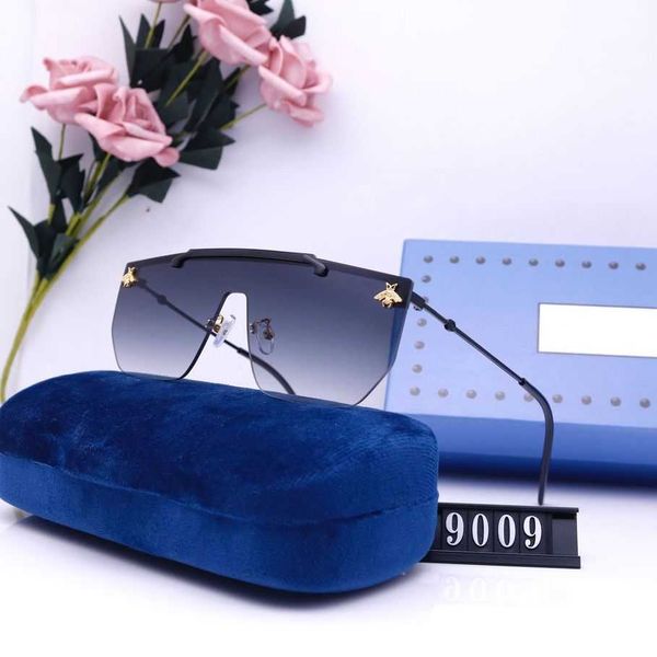 2023 new luxury designer overseas new external men's and women's street p sunglasses tourism fashion glasses 9009, White;black
2023 new luxury designer overseas new external men's and women's street p sunglasses tourism fashion glasses 9009, White;black