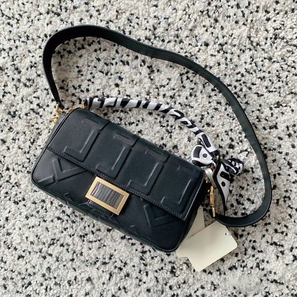 genuine leather handle totes mens clutch bag lady luxury designer womens cross body underarm handbags fashion wallet embossing messenger sat
genuine leather handle totes mens clutch bag lady luxury designer womens cross body underarm handbags fashion wallet embossing messenger sat