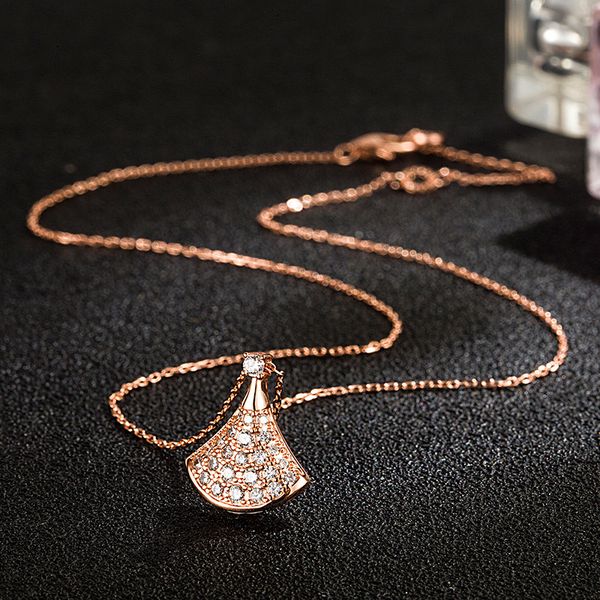 necklace bga necklace with diamonds 18k gold plated highest counter quality necklace luxury designer 5a luxurious hundred fashion holiday gi, Silver
necklace bga necklace with diamonds 18k gold plated highest counter quality necklace luxury designer 5a luxurious hundred fashion holiday gi, Silver
