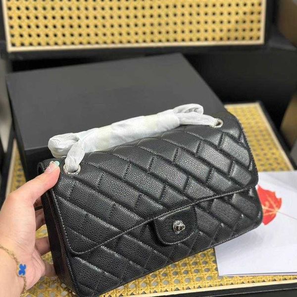black lattice crossbody designer bag cc luxury shoulder bag women chain caviar leather messenger bag classic solid color diamond lattice han
black lattice crossbody designer bag cc luxury shoulder bag women chain caviar leather messenger bag classic solid color diamond lattice han