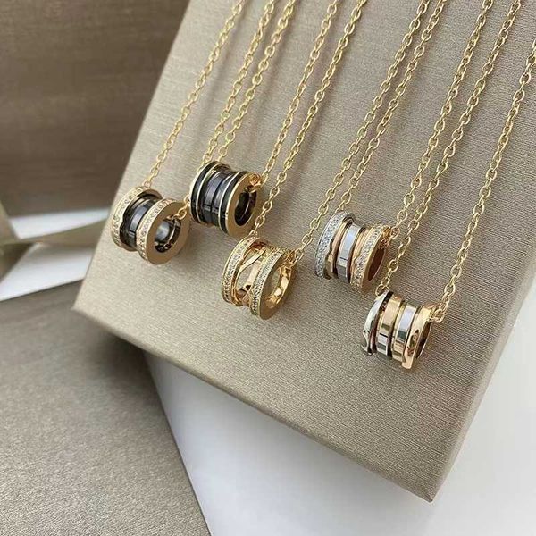 designer luxury necklace for women fashionable and charming titanium steel pendant necklace high-quality 18k gold necklace, Silver
designer luxury necklace for women fashionable and charming titanium steel pendant necklace high-quality 18k gold necklace, Silver