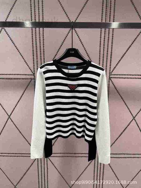 women's knits & tees designer early autumn new fake two piece stripe knitted skincare breathable, fashionable, contrast color casual st, White
women's knits & tees designer early autumn new fake two piece stripe knitted skincare breathable, fashionable, contrast color casual st, White