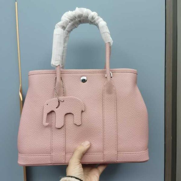 h ermes party garden tote bags luxury designer online store togo layer cowhide garden bag genuine leather texture handbag fas with real logo
h ermes party garden tote bags luxury designer online store togo layer cowhide garden bag genuine leather texture handbag fas with real logo