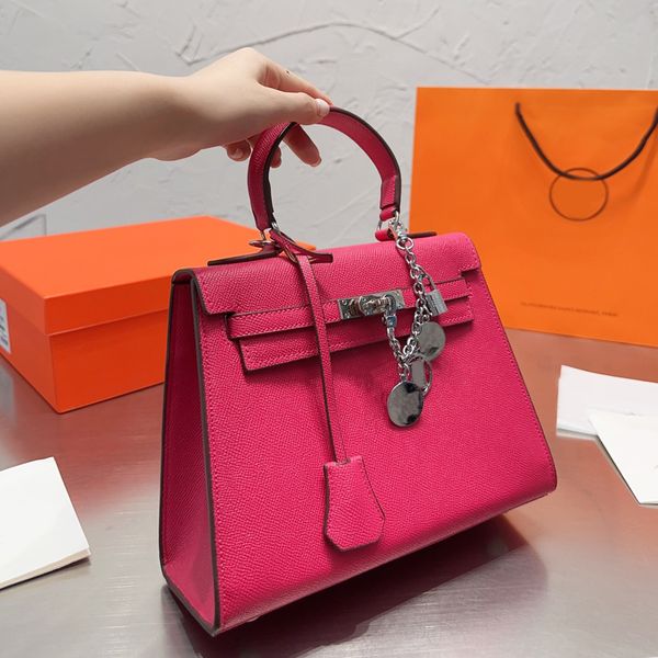 large capacity tote bag fashion shoulder bags square flap handbags silver hardware hasp interior zipper pocket travel shopping purse women c
large capacity tote bag fashion shoulder bags square flap handbags silver hardware hasp interior zipper pocket travel shopping purse women c
