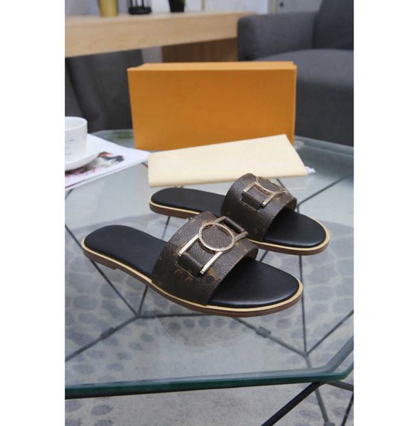 lock it flat mule slides slippers women calf durable leather comfortable padded insole lady girl outsole summer beach sandals size35-43, Black
lock it flat mule slides slippers women calf durable leather comfortable padded insole lady girl outsole summer beach sandals size35-43, Black