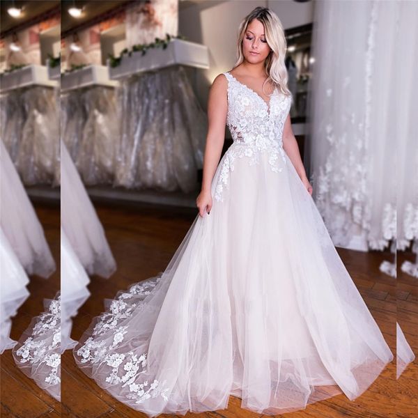 plus size flowers appliques v neck wedding dress tulle country bridal gown lace lager wedding dresses for bride, White
plus size flowers appliques v neck wedding dress tulle country bridal gown lace lager wedding dresses for bride, White