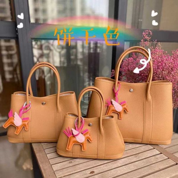 party garden designer handbags h ermes for women layer cowhide garden bag lychee pattern womens casual one shoulder handbag fashionable a wi
party garden designer handbags h ermes for women layer cowhide garden bag lychee pattern womens casual one shoulder handbag fashionable a wi