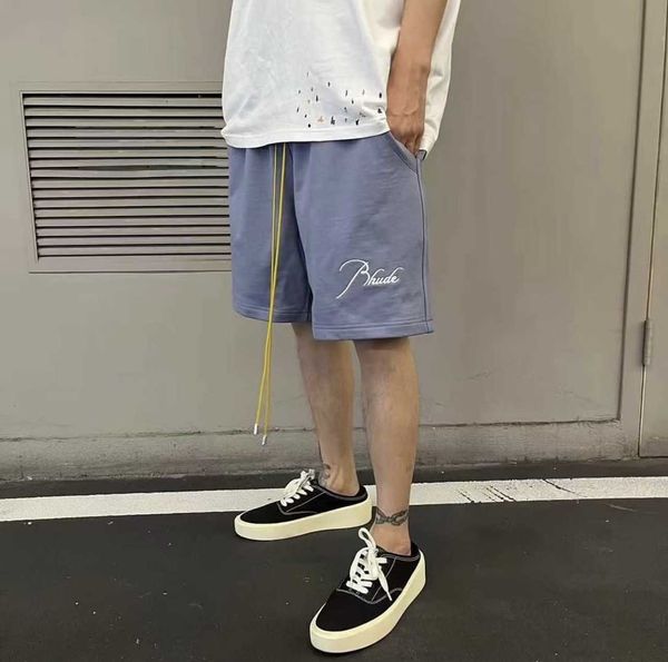 high version rhude fashion label embroidered letters high street style drawcord american loose trend shorts, White;black
high version rhude fashion label embroidered letters high street style drawcord american loose trend shorts, White;black