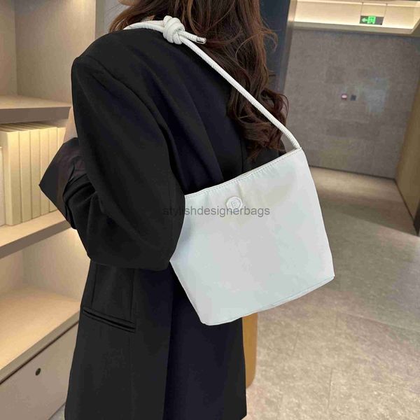 this year's popular simple and large capacity versatile 2023 new bag atmospheric diagonal span bagstylishdesignerbags
this year's popular simple and large capacity versatile 2023 new bag atmospheric diagonal span bagstylishdesignerbags